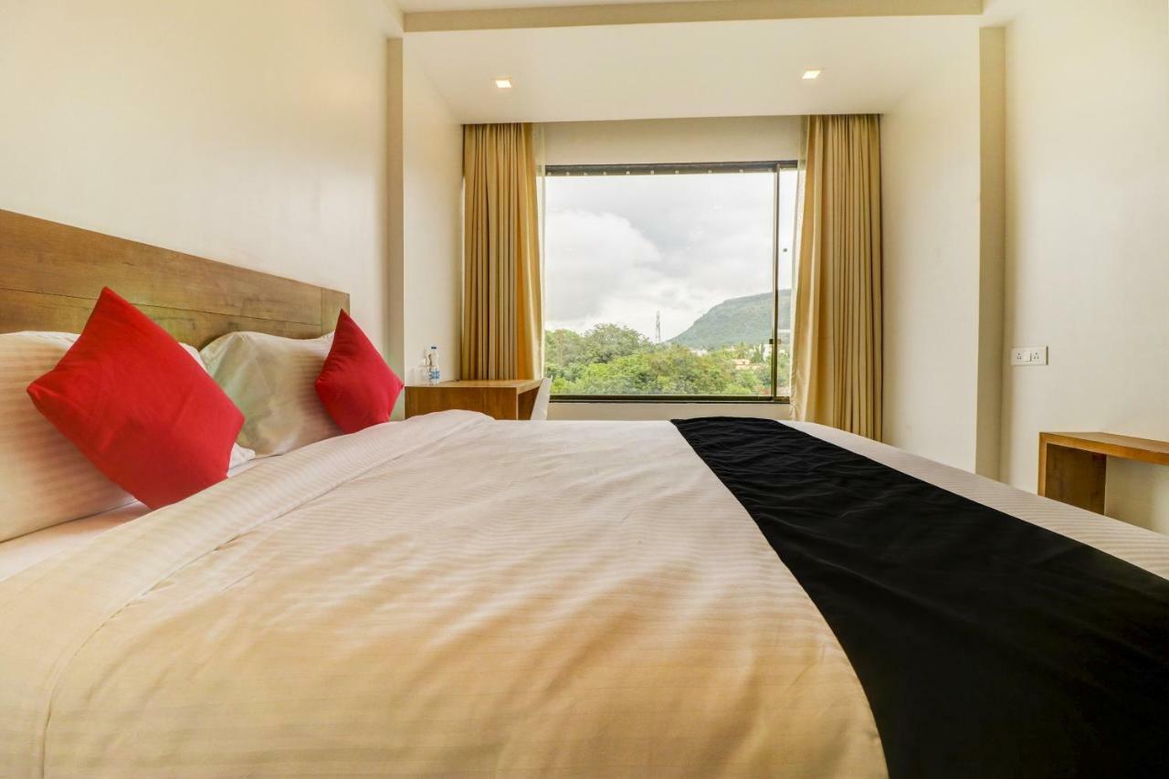 Hotel The Orange Flag Αουρανγκαμπάντ Εξωτερικό φωτογραφία