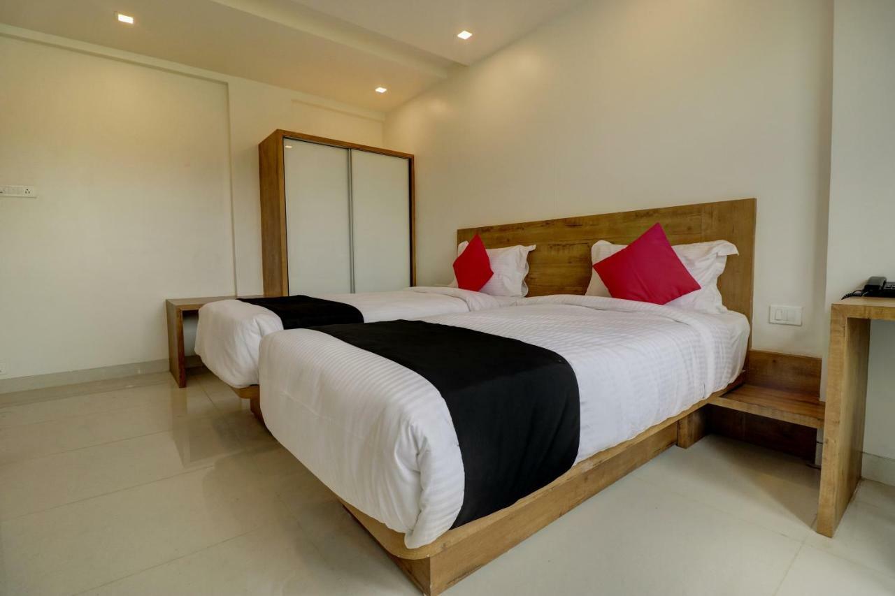 Hotel The Orange Flag Αουρανγκαμπάντ Εξωτερικό φωτογραφία